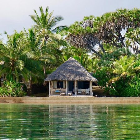 Manda Bay Villa ลามู ภายนอก รูปภาพ