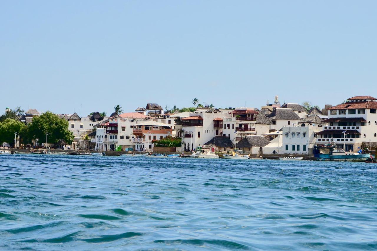Manda Bay Villa ลามู ภายนอก รูปภาพ